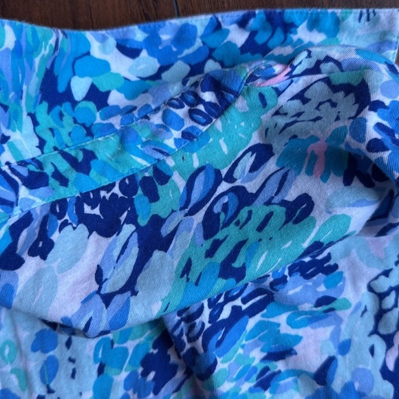 GIRLS LILLY PULITZER WAVE DRESS size medium (F26) - Picture 6 of 7